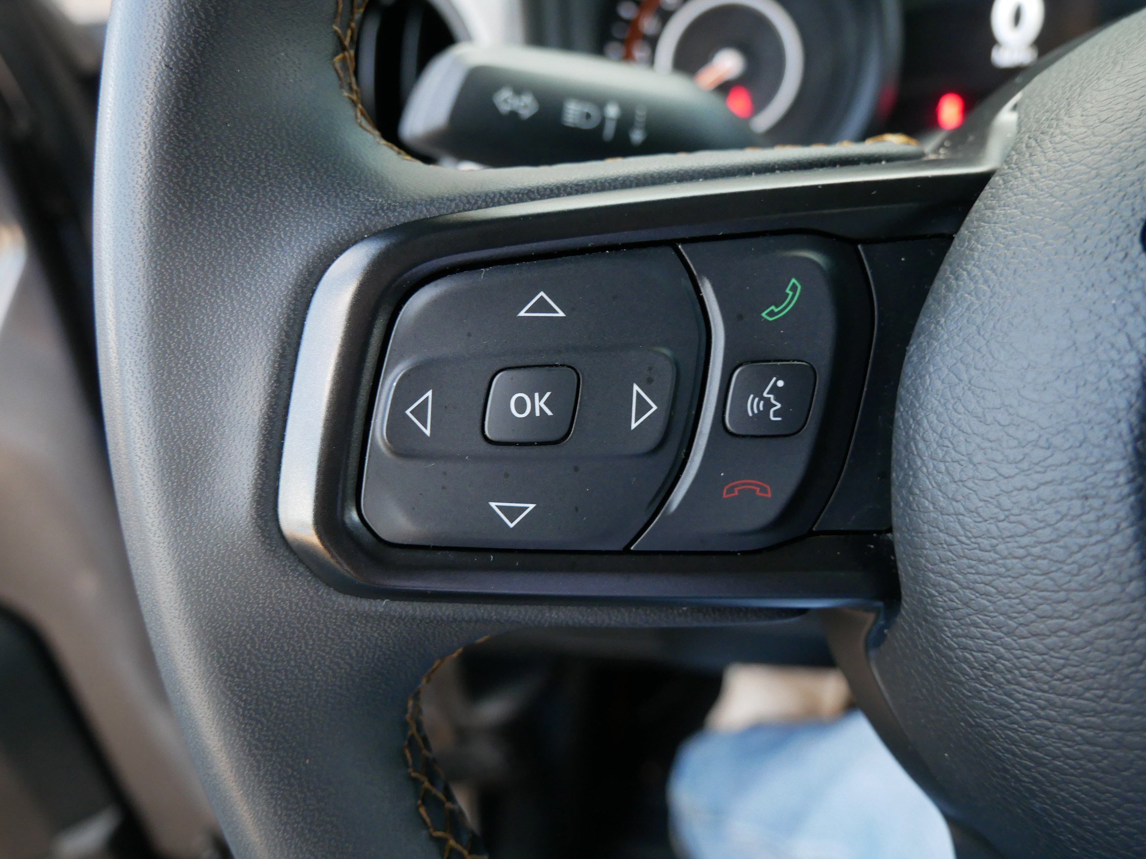 Used 2024 Jeep Wrangler Sport S image 27