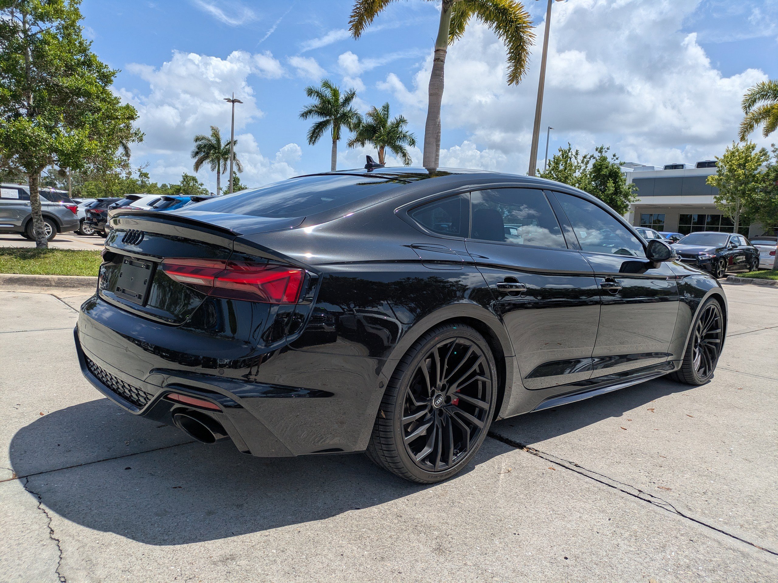 Used 2021 Audi RS 5 Sportback w/ Black Optic Launch Edition AWD/4WD image 4