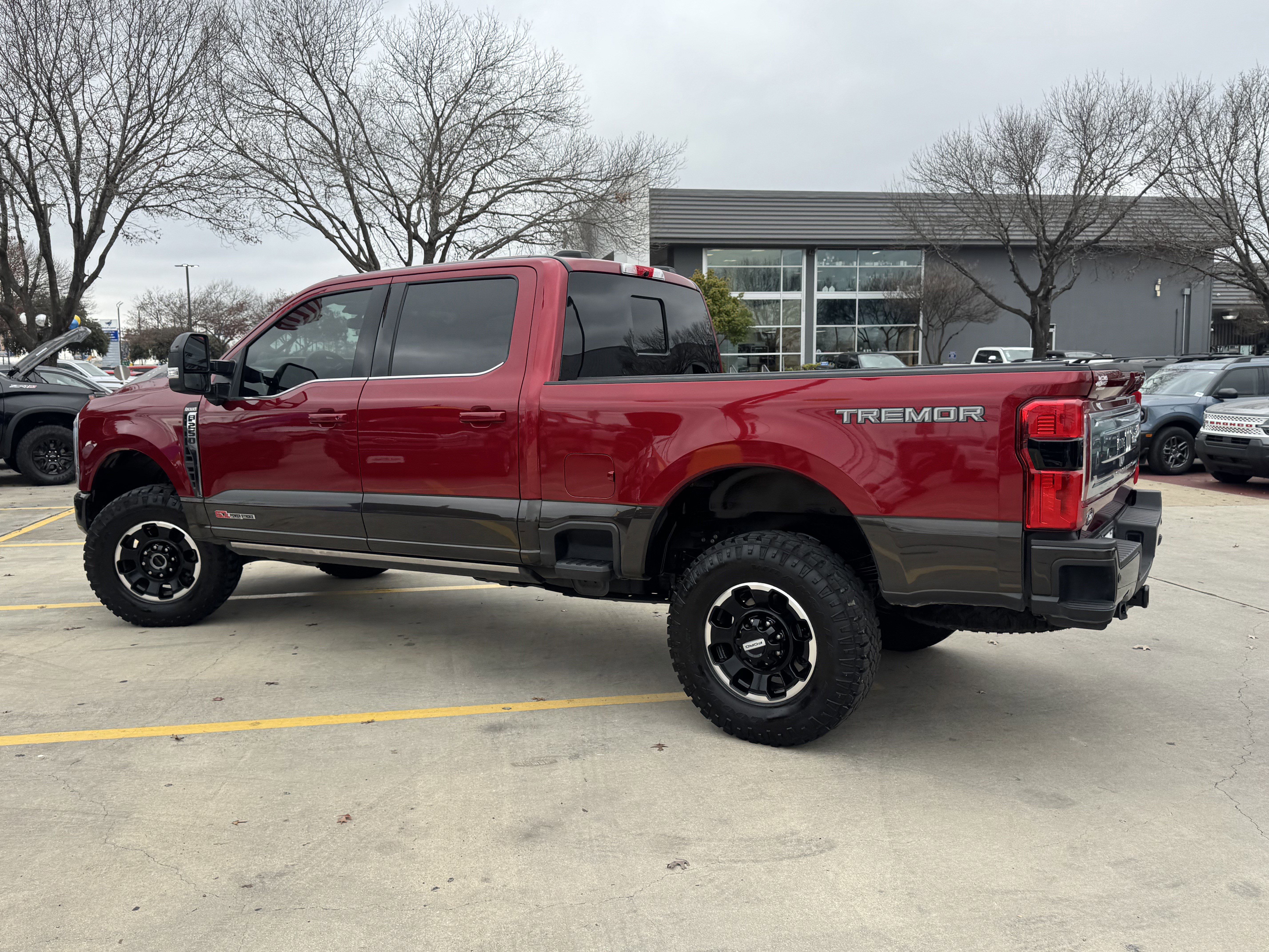 Certified 2025 Ford F250 King Ranch w/ Tremor Off-Road Package image 5