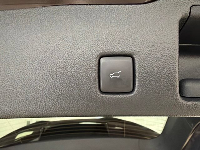 Certified 2023 Ford Escape ST-Line w/ Tech Pack #1 AWD/4WD image 32