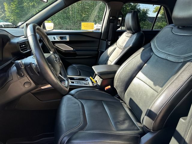 Certified 2024 Ford Explorer ST w/ Equipment Group 401A AWD/4WD image 41