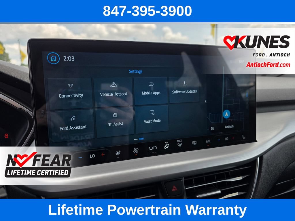 Certified 2024 Ford Escape Platinum AWD/4WD image 41