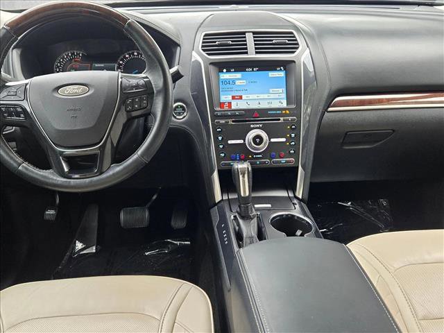 Certified 2018 Ford Explorer Platinum AWD/4WD image 14