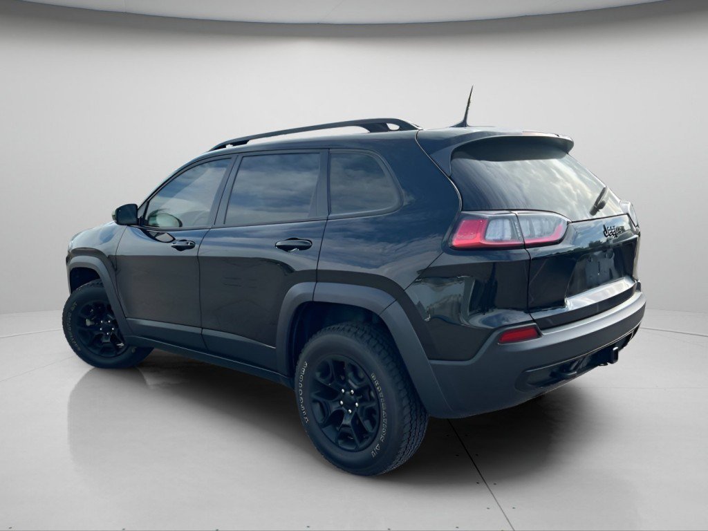 Used 2022 Jeep Cherokee Latitude w/ Trailer Tow Group AWD/4WD image 11