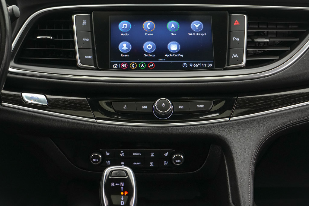 Used 2020 Buick Enclave Avenir w/ Avenir Technology Package AWD/4WD image 15