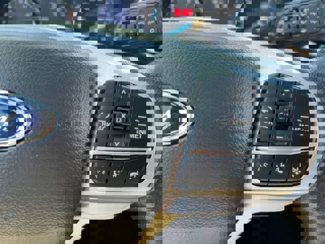 Certified 2022 Ford Explorer XLT w/ Equipment Group 202A image 17