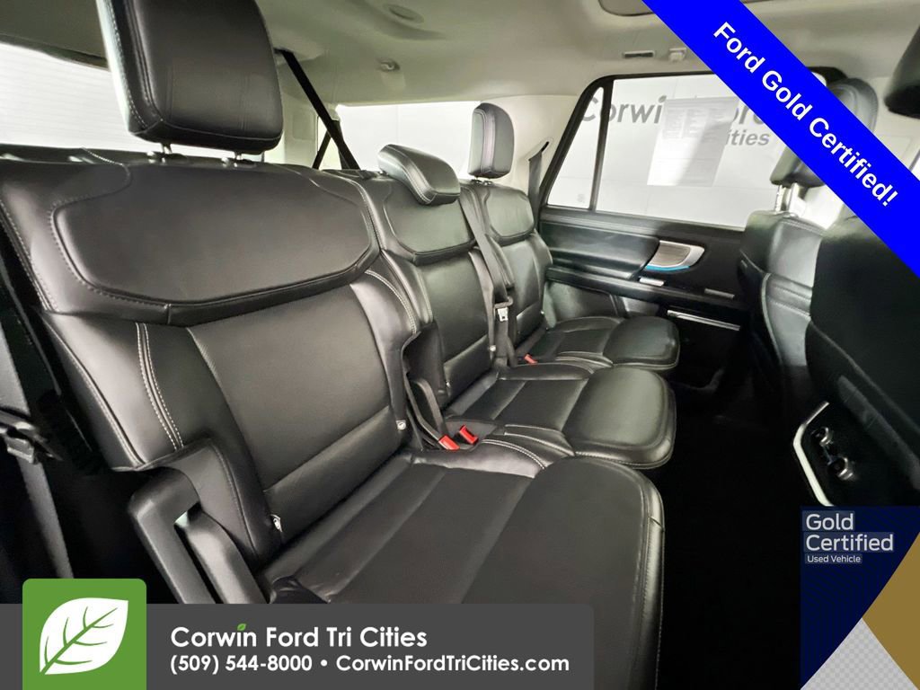 Certified 2025 Ford Expedition Max Platinum image 18