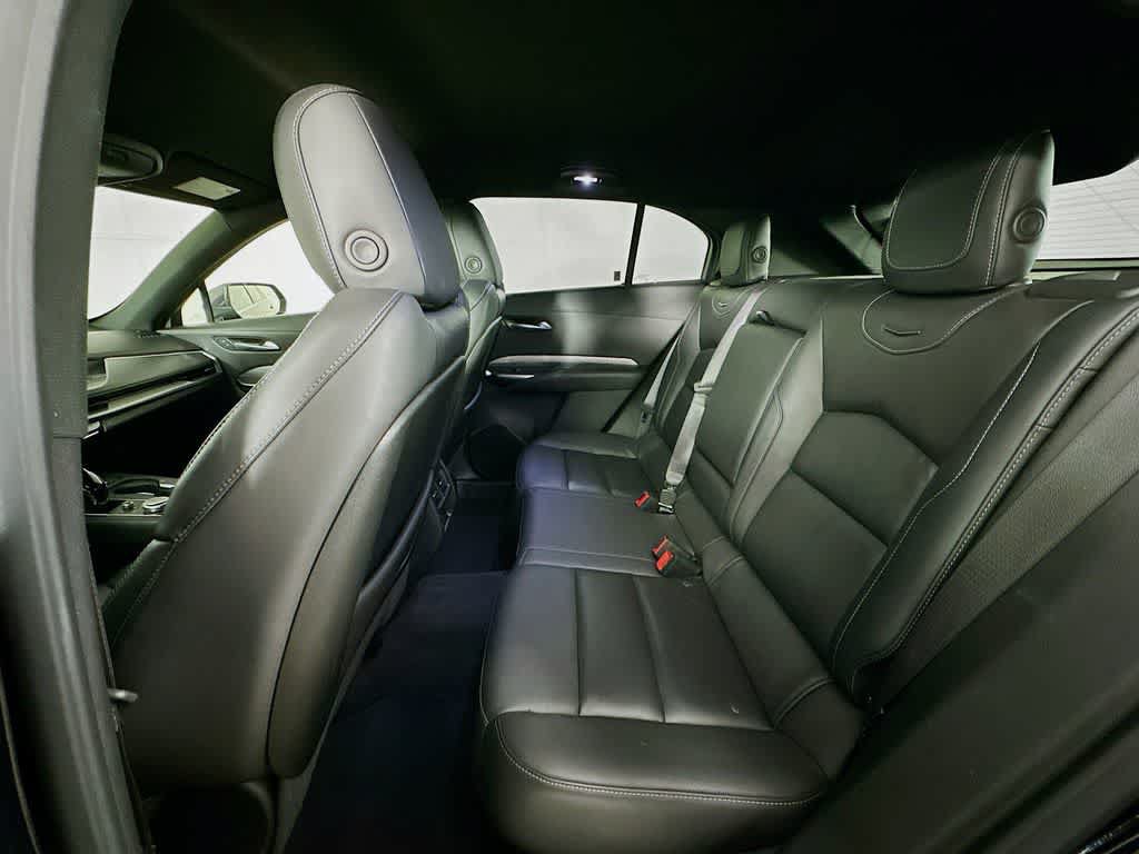 Used 2024 Cadillac XT4 Premium Luxury FWD image 14