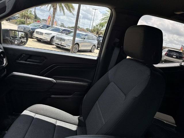 Used 2026 Chevrolet Colorado W/T w/ Advanced Trailering Package RWD image 19