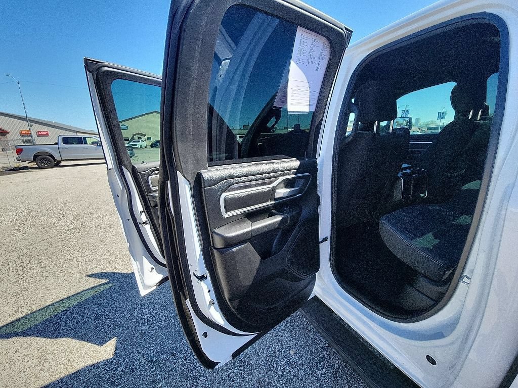 Used 2022 RAM 1500 Big Horn w/ Night Edition AWD/4WD image 25
