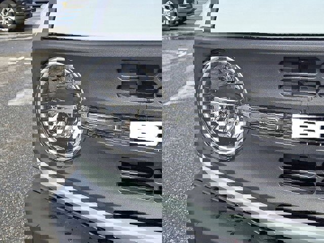 Certified 2024 Ford Bronco Black Diamond image 28