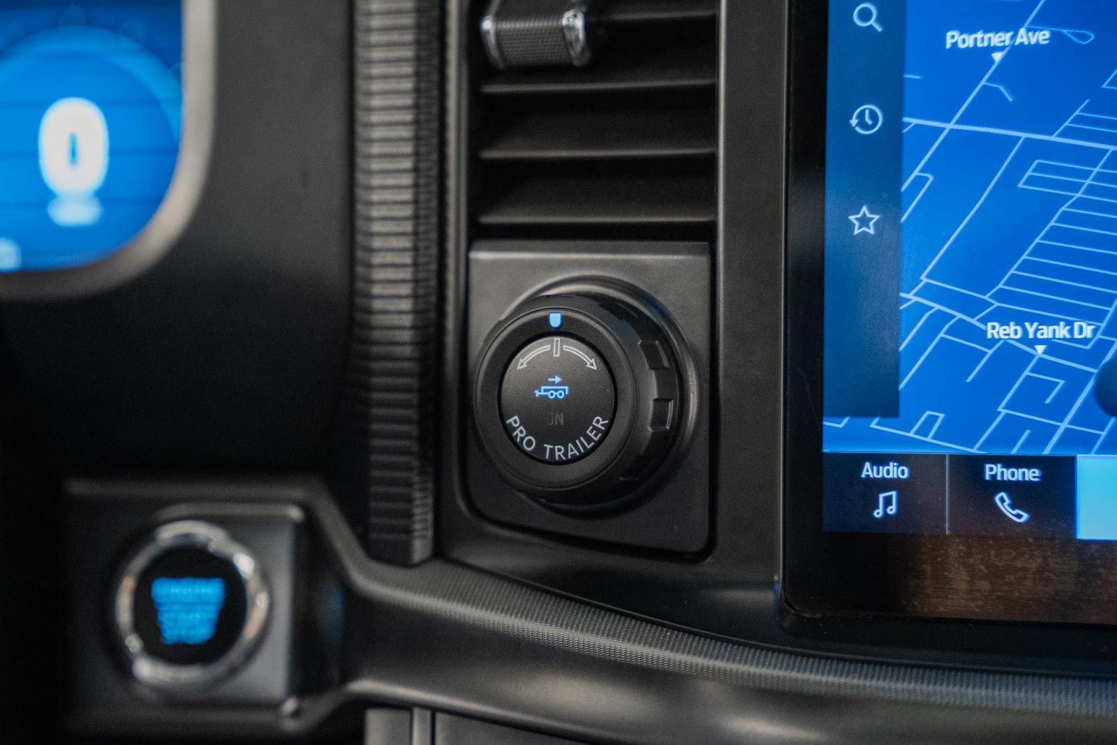 Certified 2024 Ford F150 Lariat w/ Equipment Group 502A High image 33