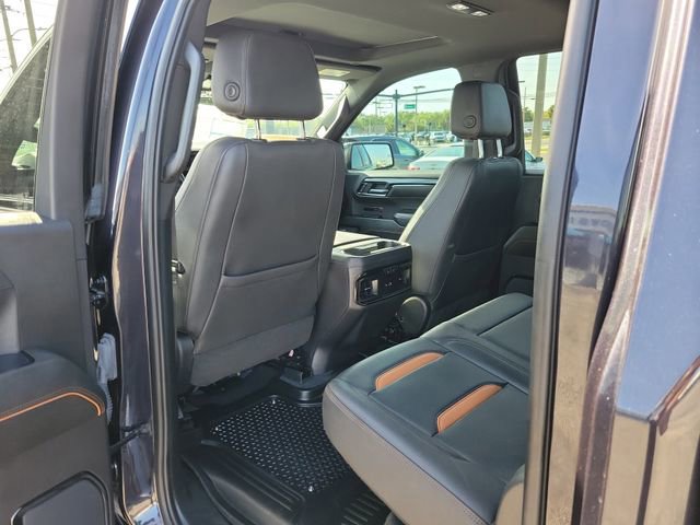 Used 2023 GMC Sierra 1500 AT4 w/ AT4 Premium Package image 10