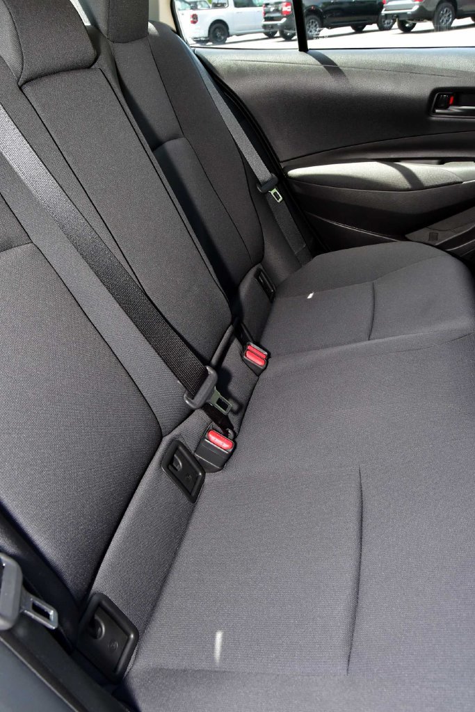 Used 2023 Toyota Corolla LE FWD image 28