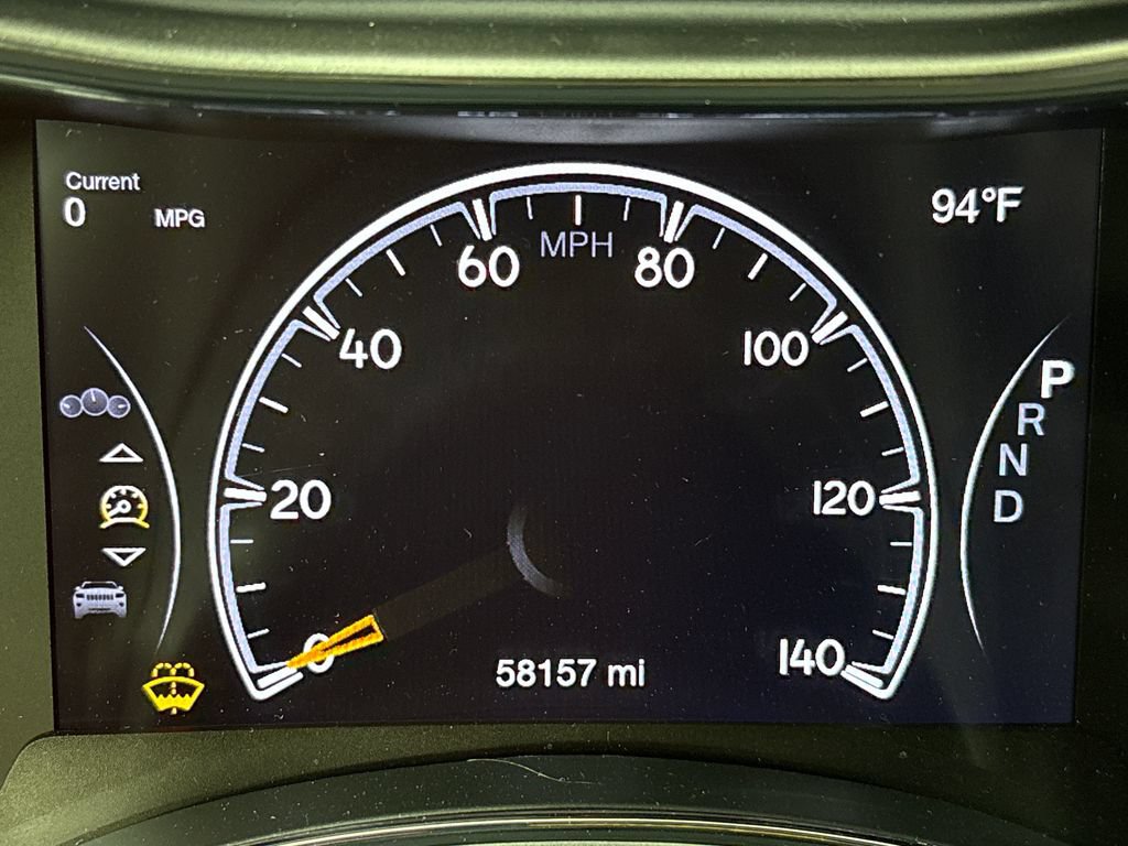 Used 2018 Jeep Grand Cherokee Altitude RWD image 22