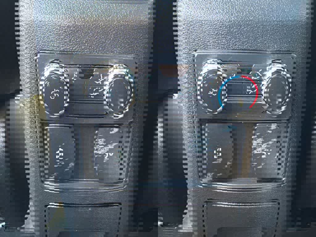 Certified 2022 Ford Explorer XLT w/ Equipment Group 202A image 20