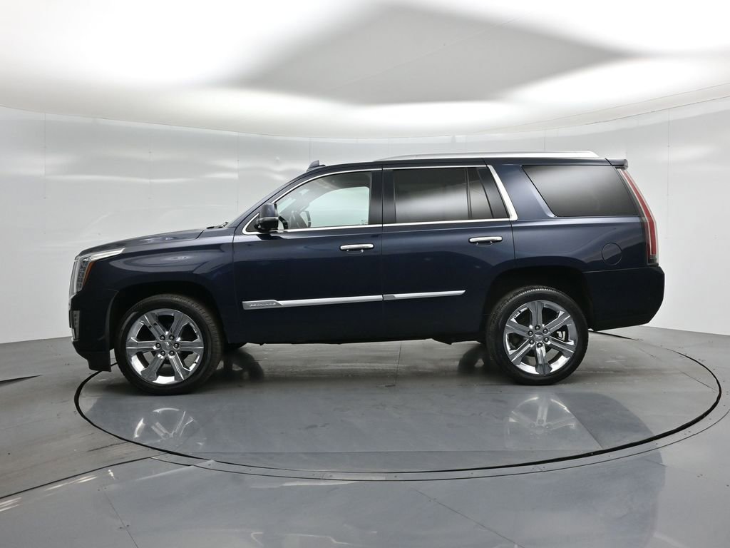 Used 2020 Cadillac Escalade Platinum image 32