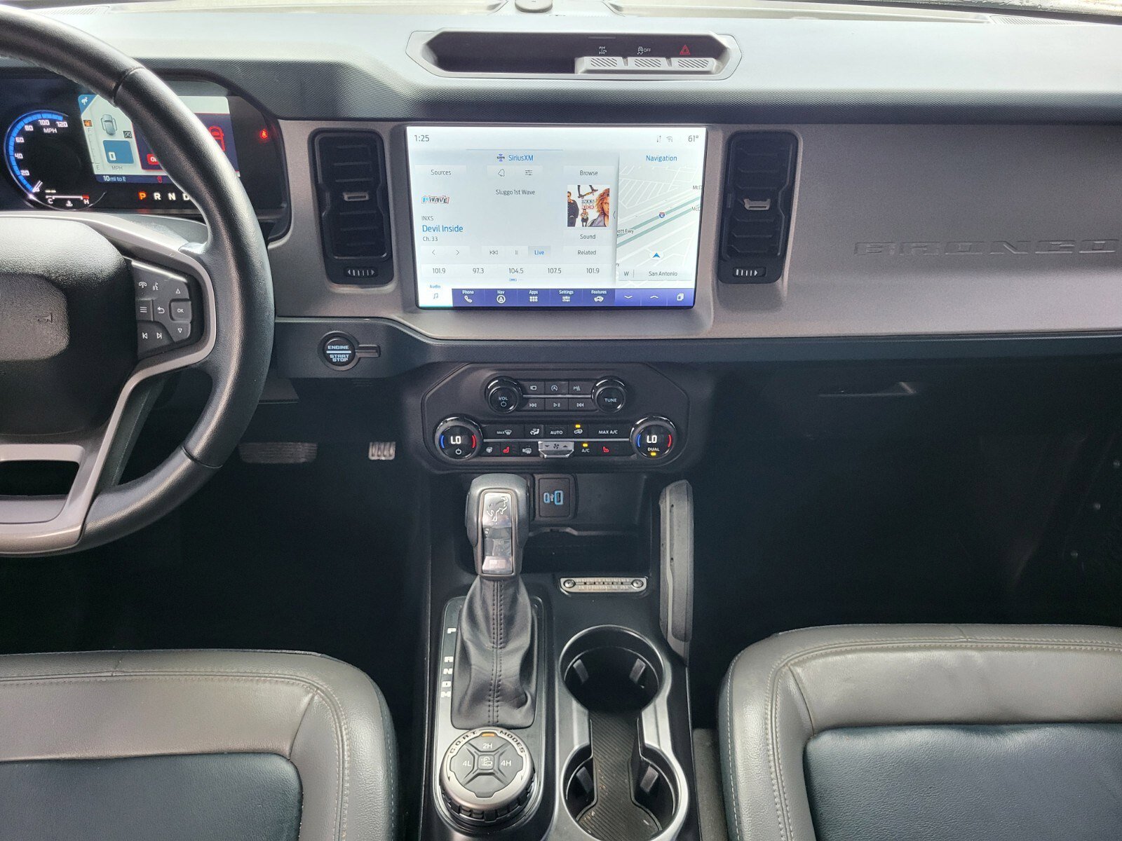 Certified 2024 Ford Bronco Outer Banks AWD/4WD image 16