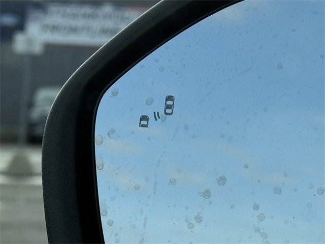 Certified 2023 Ford Explorer XLT image 24