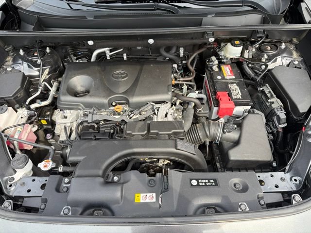 Used 2020 Toyota RAV4 XLE w/ Convenience Package AWD/4WD image 9