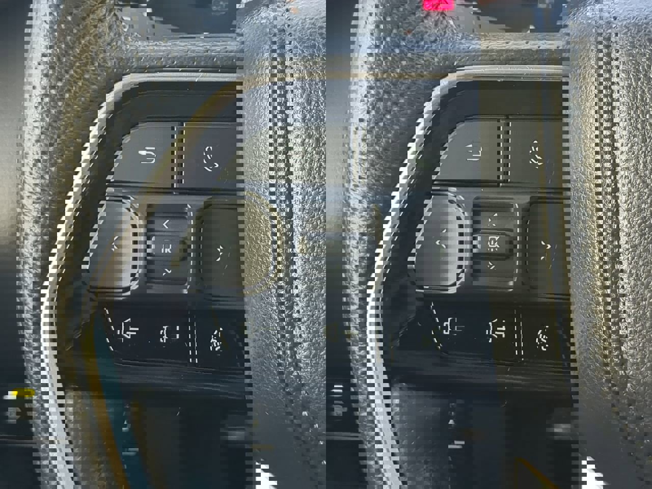 Used 2023 Toyota Tundra Limited image 24