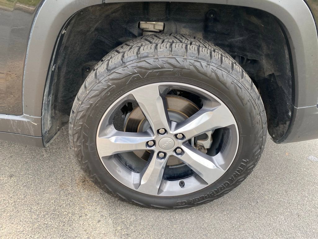 Used 2021 Jeep Grand Cherokee L Limited image 33