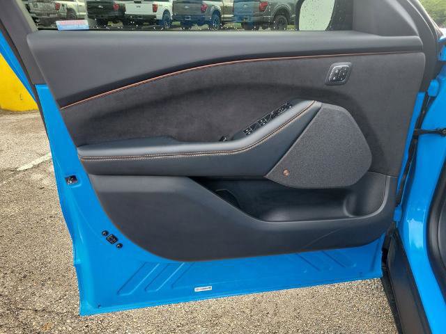 Certified 2022 Ford Mustang Mach-E GT image 14