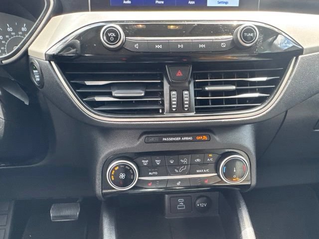 Certified 2022 Ford Escape SE w/ Cold Weather Package AWD/4WD image 30