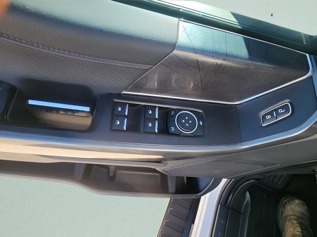 Certified 2022 Ford F150 XLT w/ Equipment Group 302A High image 9