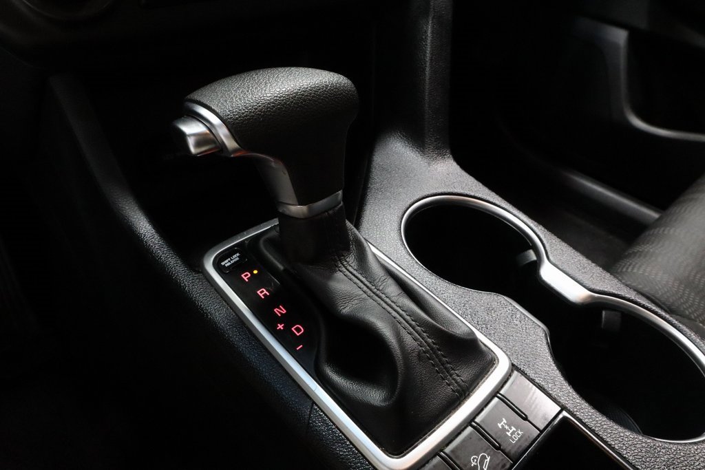 Used 2020 Kia Sportage LX image 32