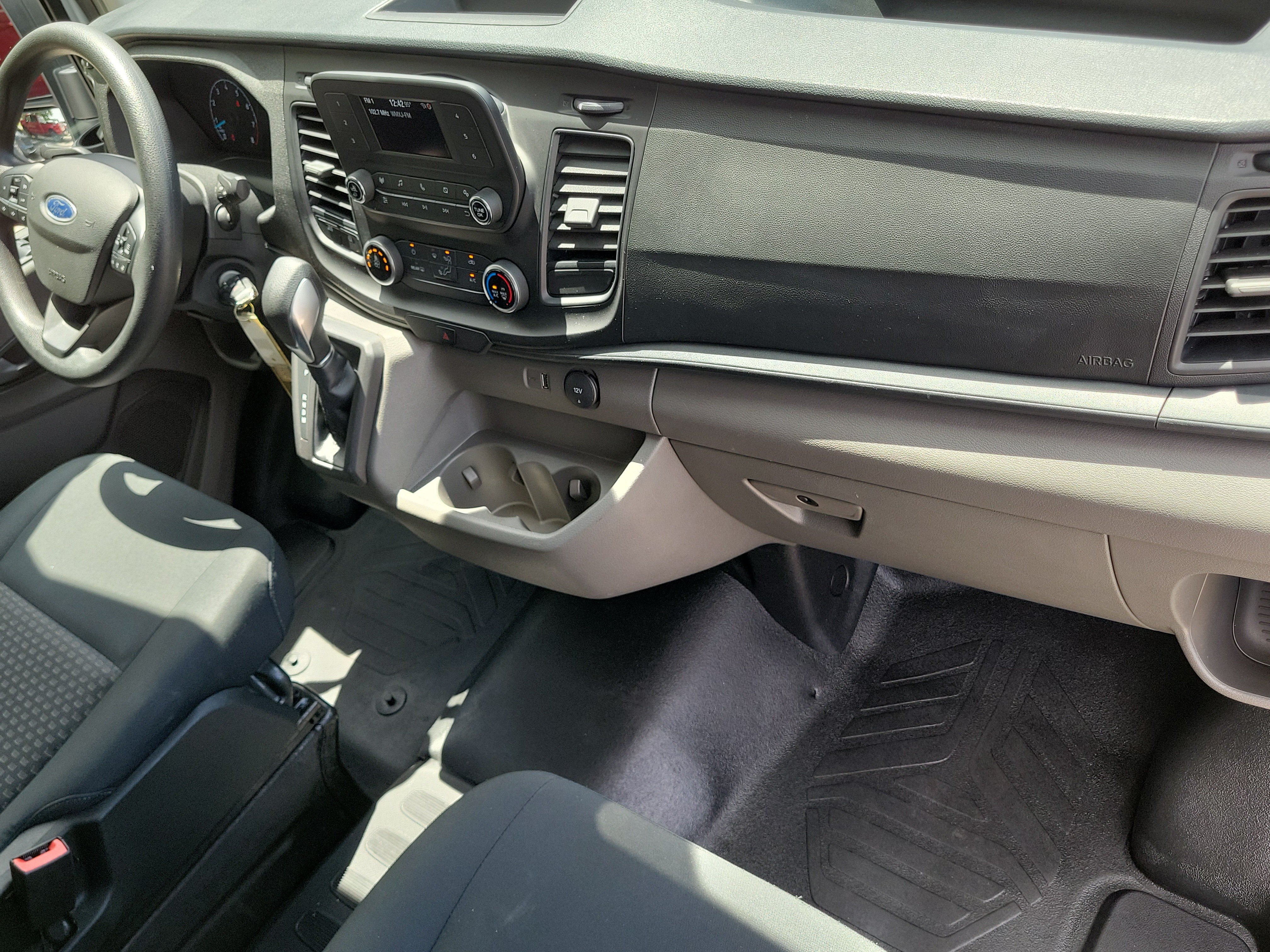 Certified 2025 Ford Transit 250 Low Roof w/ Exterior Upgrade Package RWD image 15
