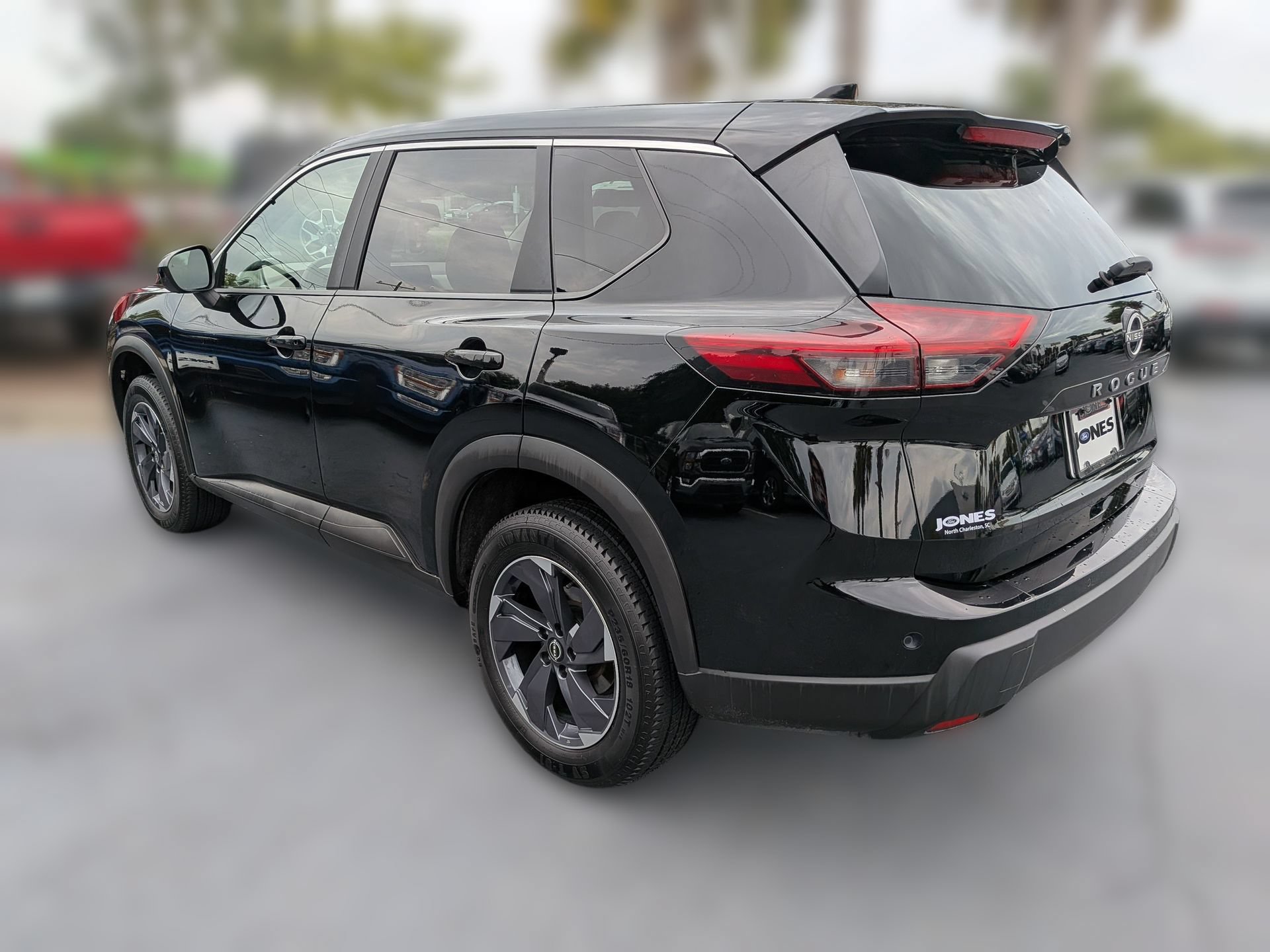Used 2025 Nissan Rogue SV FWD image 7