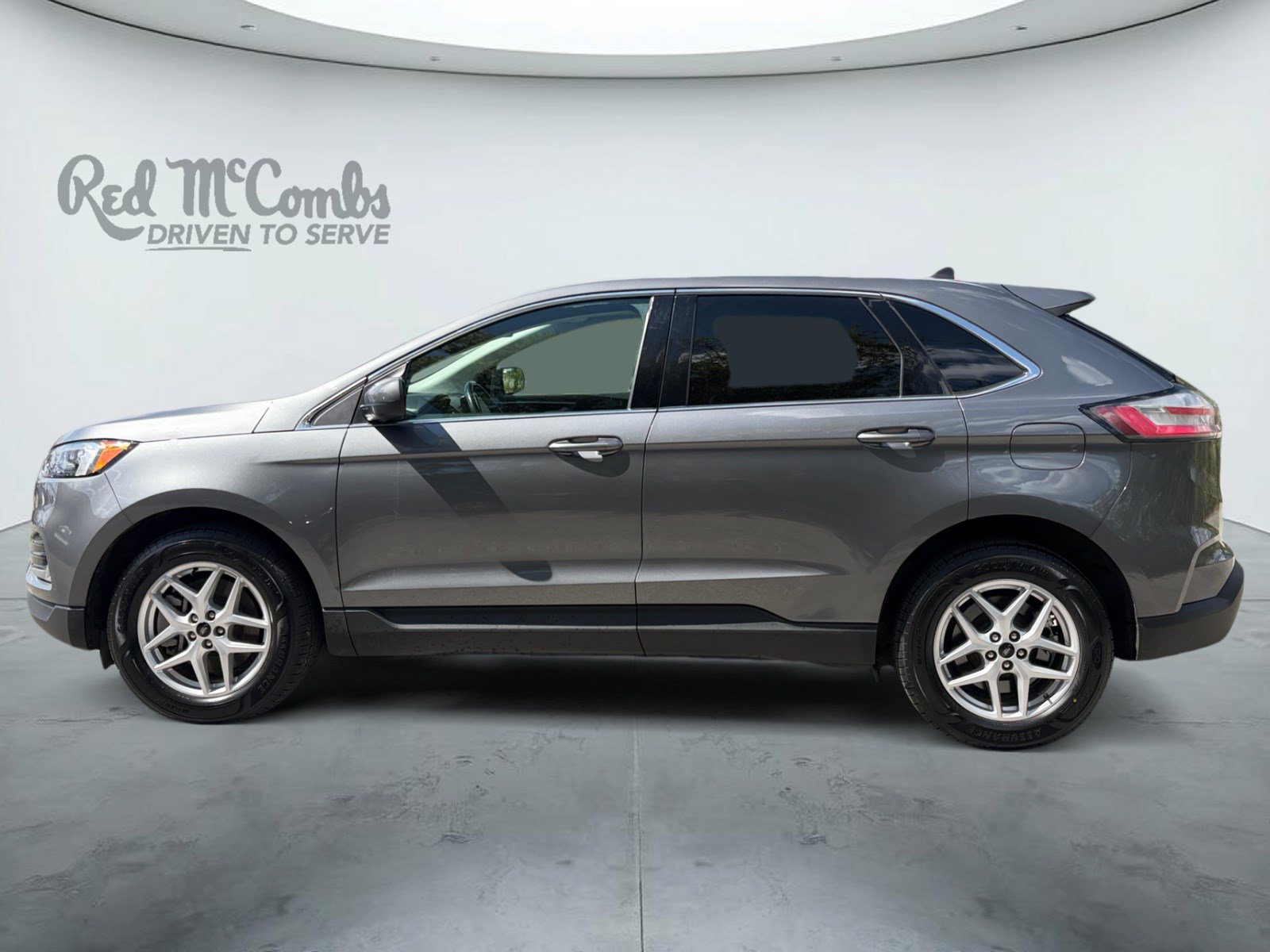 Certified 2024 Ford Edge SEL w/ Convenience Package AWD/4WD image 8