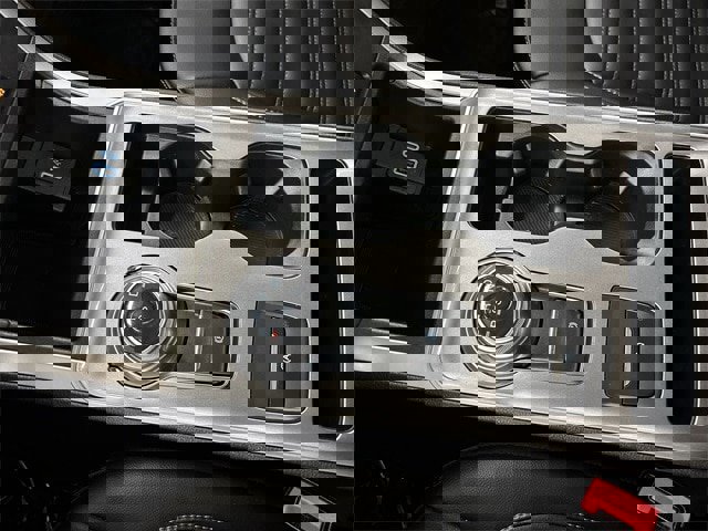 Certified 2024 Ford Edge SEL w/ Convenience Package image 11