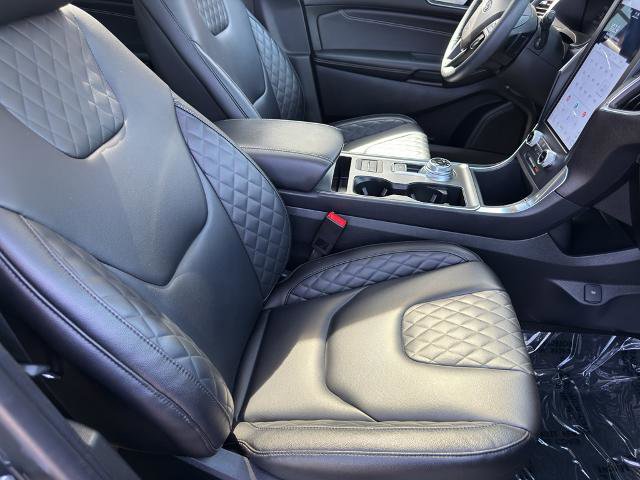 Certified 2023 Ford Edge Titanium w/ Class II Trailer Tow Package AWD/4WD image 8