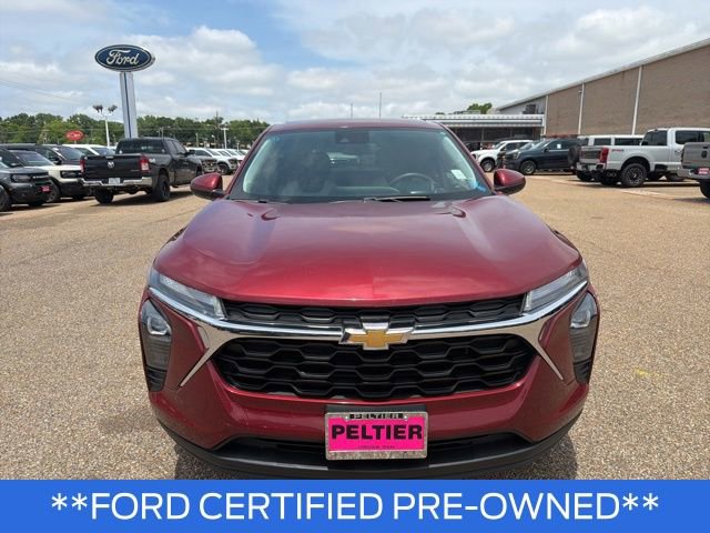 Used 2024 Chevrolet Trax LS w/ LS Convenience Package FWD image 8