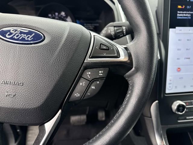 Certified 2024 Ford Edge Titanium image 23