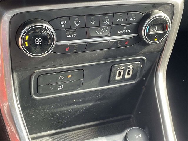 Certified 2019 Ford EcoSport SE image 6
