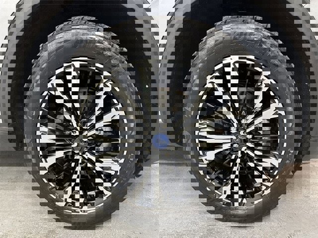 Certified 2022 Ford Escape SEL w/ SEL Stealth AWD Package image 2