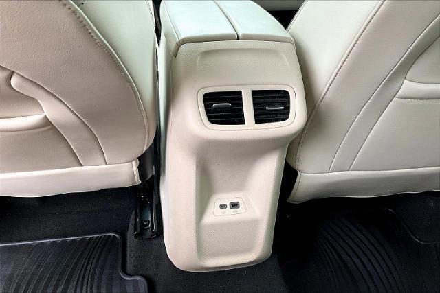 Used 2022 Buick Envision Essence w/ Technology Package I image 35