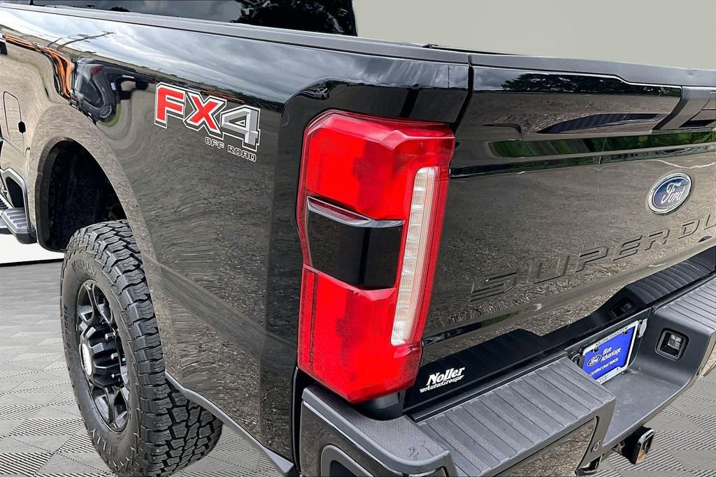 Certified 2024 Ford F250 XL w/ STX Appearance Package AWD/4WD image 31