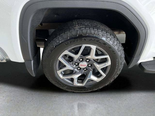 Used 2023 GMC Sierra 1500 SLT w/ SLT Premium Plus Package AWD/4WD image 33