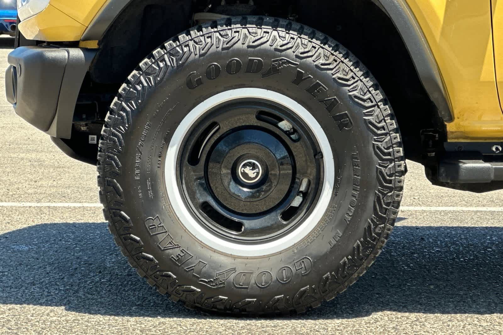 Certified 2024 Ford Bronco Heritage Edition AWD/4WD image 28