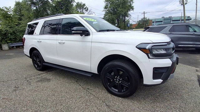 Certified 2022 Ford Expedition Timberline image 2