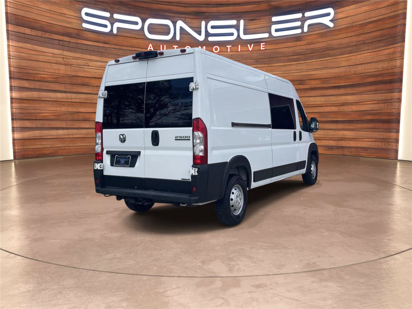 Used 2023 RAM ProMaster 2500 w/ Premium Appearance Group FWD image 8