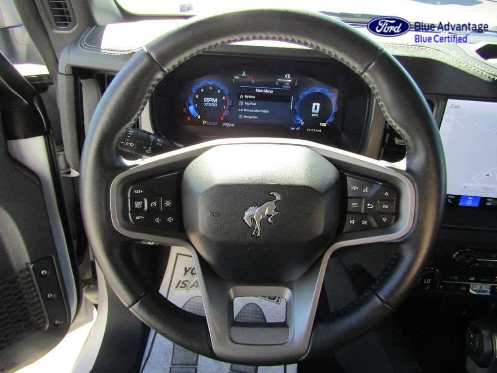 Certified 2025 Ford Bronco Badlands AWD/4WD image 16