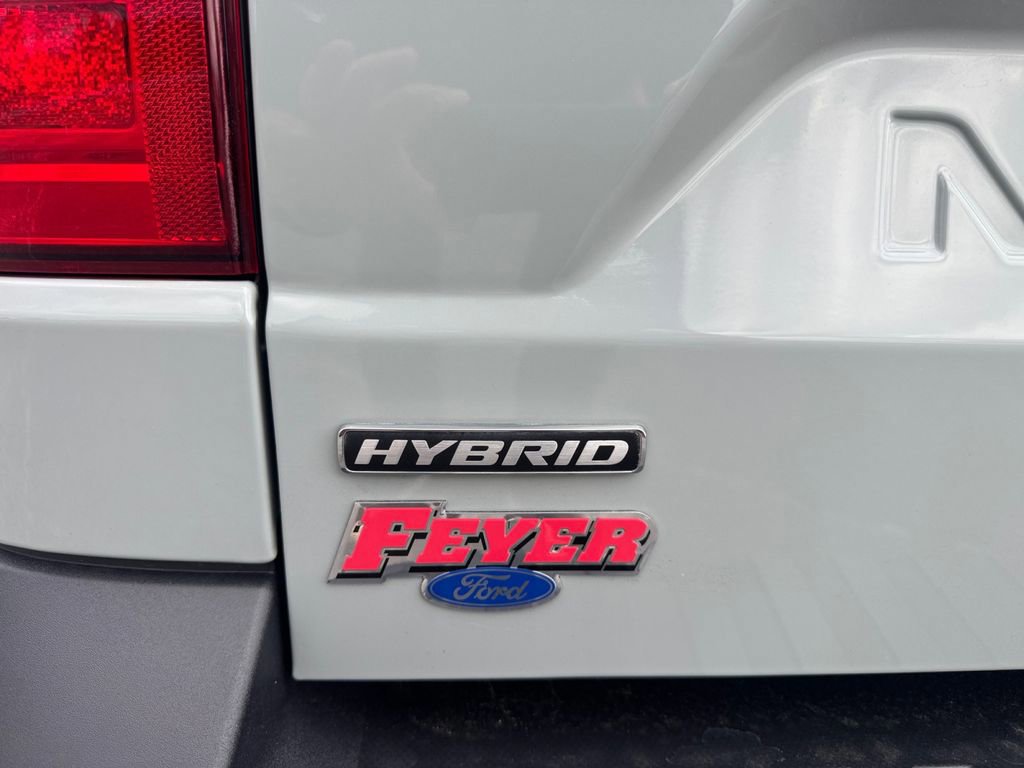 Certified 2024 Ford Maverick XLT image 16