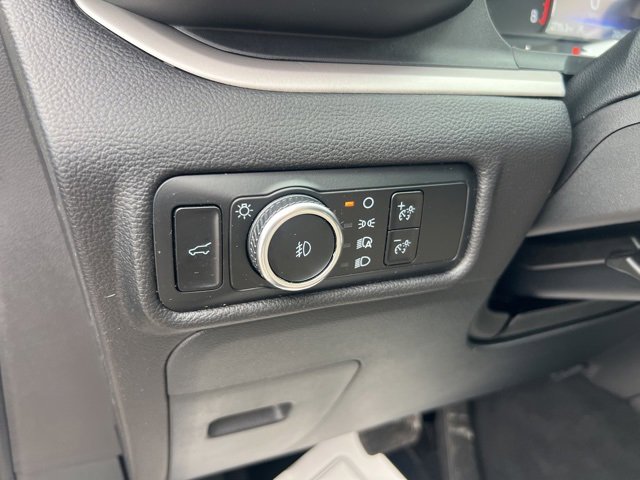 Certified 2023 Ford Explorer XLT w/ Equipment Group 202A image 8