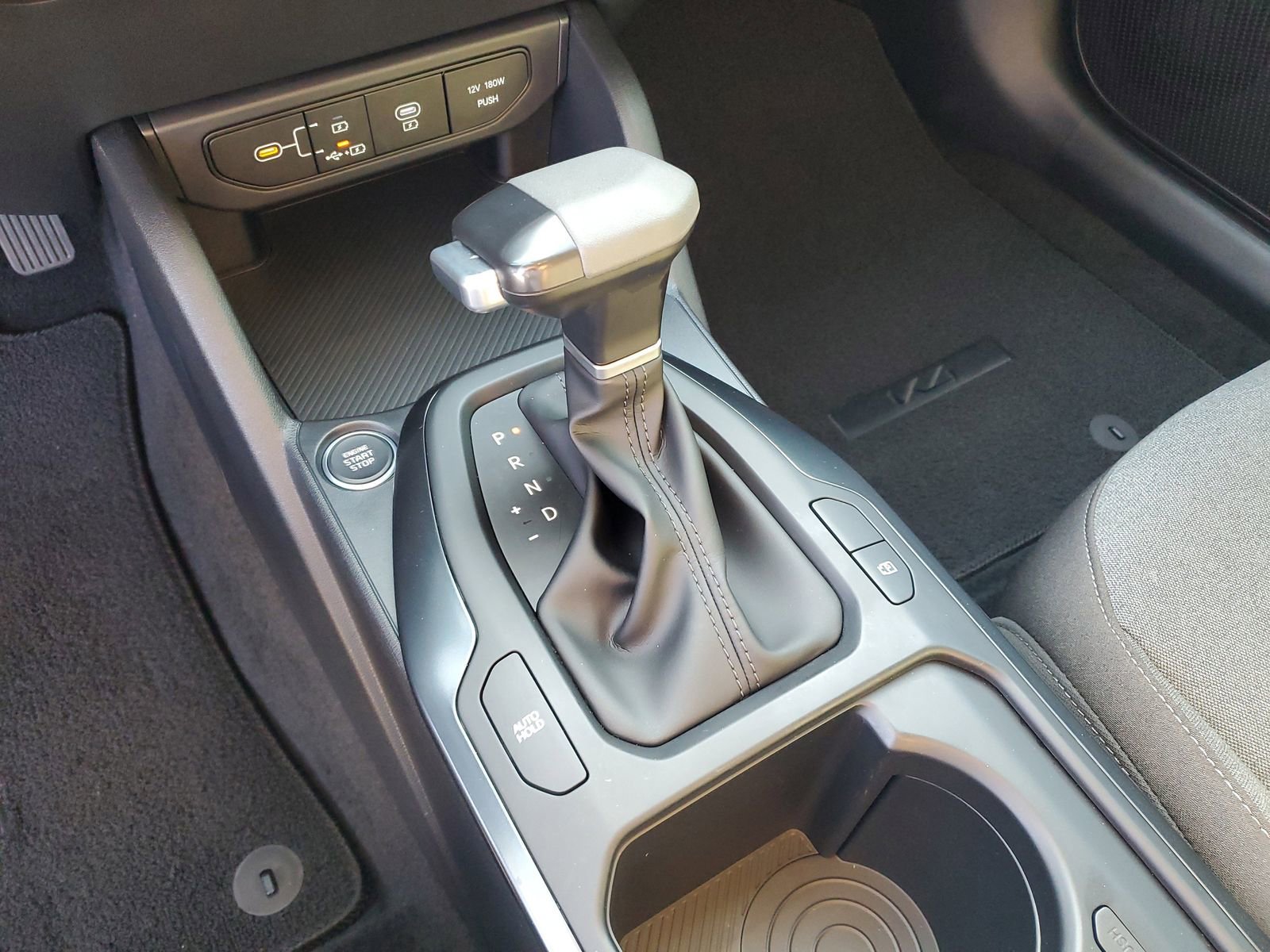 Used 2025 Kia K4 LXS image 25