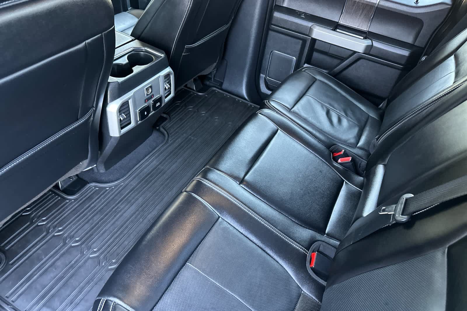 Certified 2021 Ford F250 Lariat w/ Lariat Value Package AWD/4WD image 4